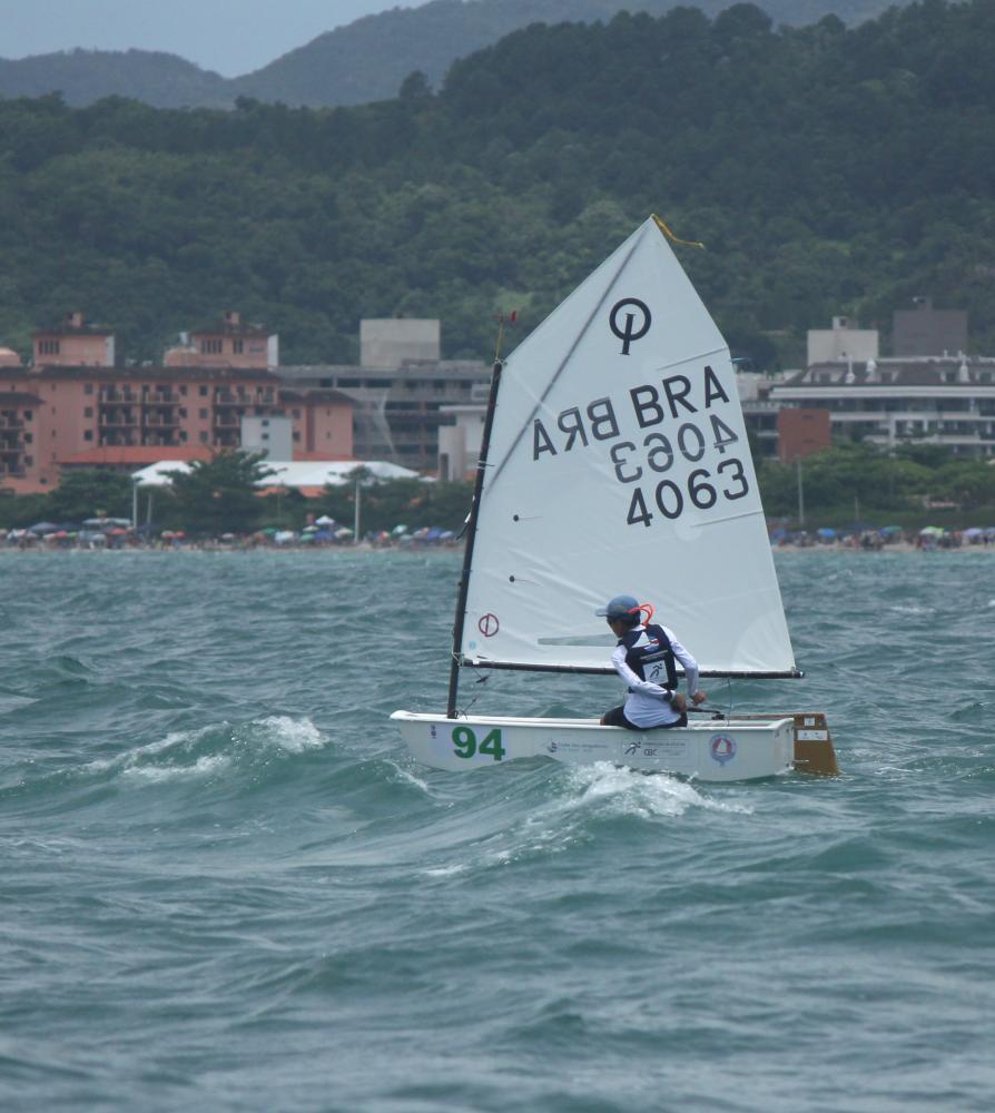 Campeonato Brasileiro de Optimist Oakberry começa nesta segunda (8) - Fotos: Edgar Ramos