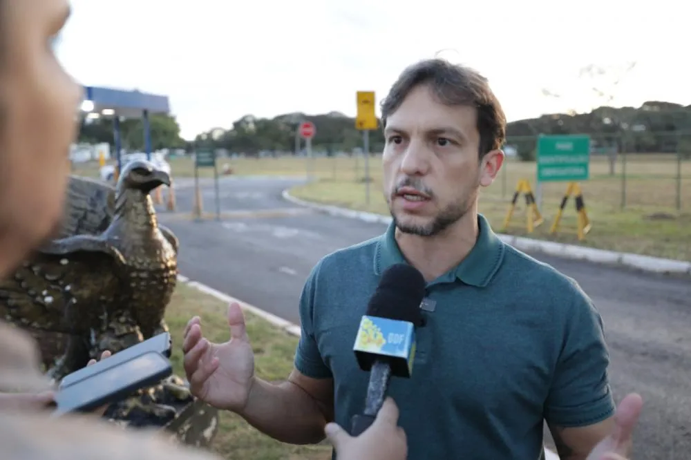 “Fora do Distrito Federal, é a primeira vez que nós enviamos uma equipe de servidores para trabalhar presencialmente em um estado de calamidade”, afirma o secretário-executivo de Desenvolvimento Social, Jean Marcel Pereira Rates | Foto: Renato Alves/Agênc