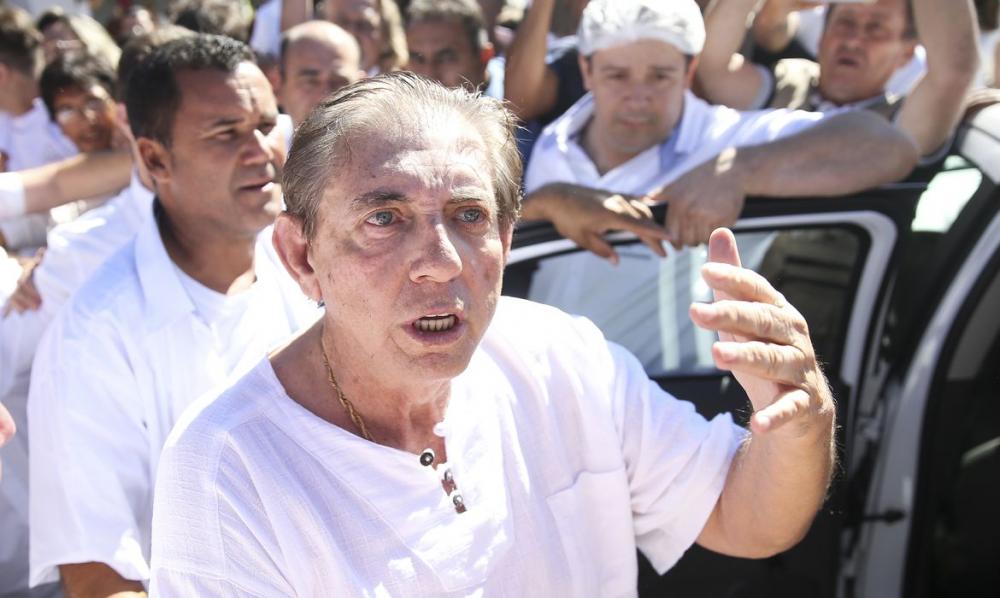 João de Deus fazia atendimentos espirituais na Casa Dom Inácio de Loyola, em Abadiânia-GO. Foto de Marcelo Camargo/Agência Brasil