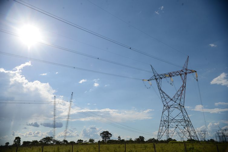 Antes da interligação de Parintins ao Linhão de Tucuruí, a cidade amazonense dependia de uma usina termelétrica movida a diesel. Foto: Fábio Rodrigues Pozzebom/Arquivo/Agência Brasil